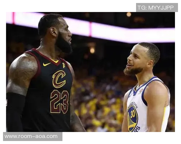 库里赛前得知巴特勒缺阵迅速调整战术直接启用理查德应对挑战